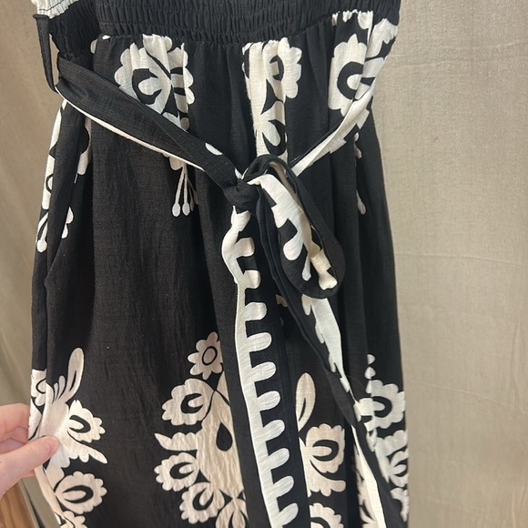 Black and White Jumper - Very J - Picture 5 of 7